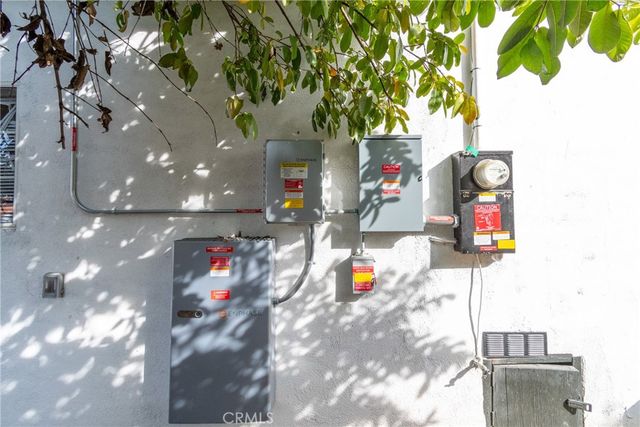 1109 E Olive, Pomona, CA 91766