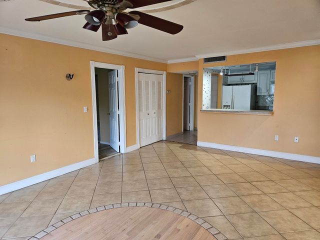 5570 NW 44th Street NW 107a, Lauderhill, FL 33319