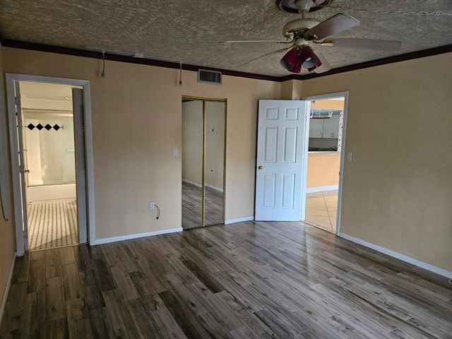 5570 NW 44th Street NW 107a, Lauderhill, FL 33319