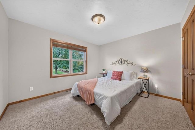 3875 DUCHESS LANE, Oshkosh, WI 54904