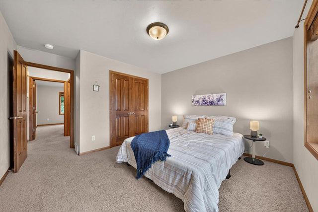 3875 DUCHESS LANE, Oshkosh, WI 54904