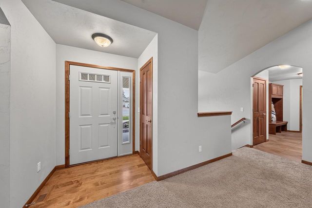 3875 DUCHESS LANE, Oshkosh, WI 54904