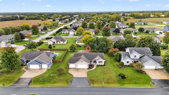 3875 DUCHESS LANE, Oshkosh, WI 54904