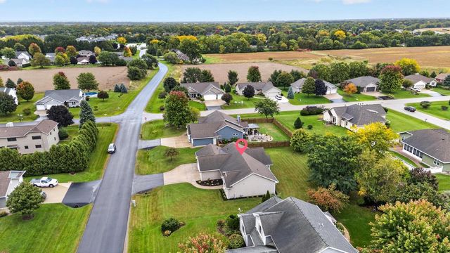 3875 DUCHESS LANE, Oshkosh, WI 54904