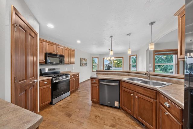3875 DUCHESS LANE, Oshkosh, WI 54904