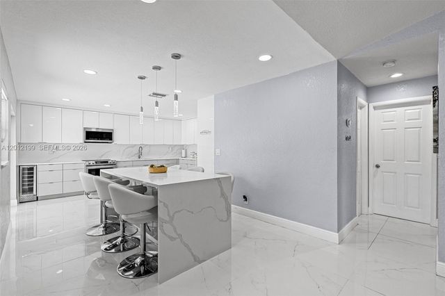 8210 SW 3 COURT, North Lauderdale, FL 33068