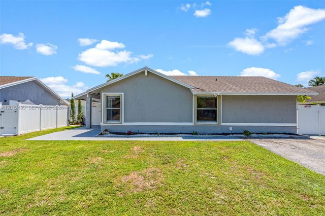 8210 SW 3 COURT, North Lauderdale, FL 33068