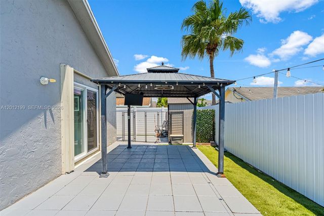 8210 SW 3 COURT, North Lauderdale, FL 33068