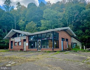 940 POWER HOUSE RD, White Haven, PA 18661