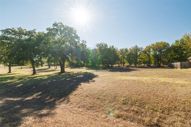 TBD Lot 21 Port O Call Drive, Runaway Bay, TX 76426