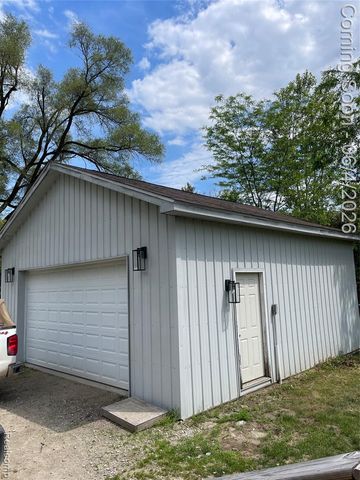 48261 Roy Court, Belleville, MI 48111