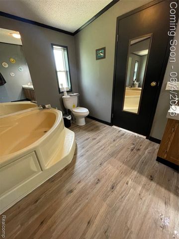 48261 Roy Court, Belleville, MI 48111
