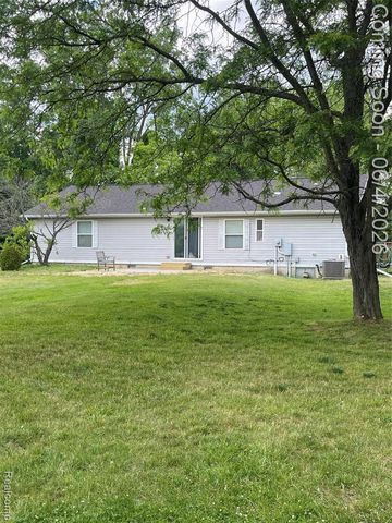 48261 Roy Court, Belleville, MI 48111