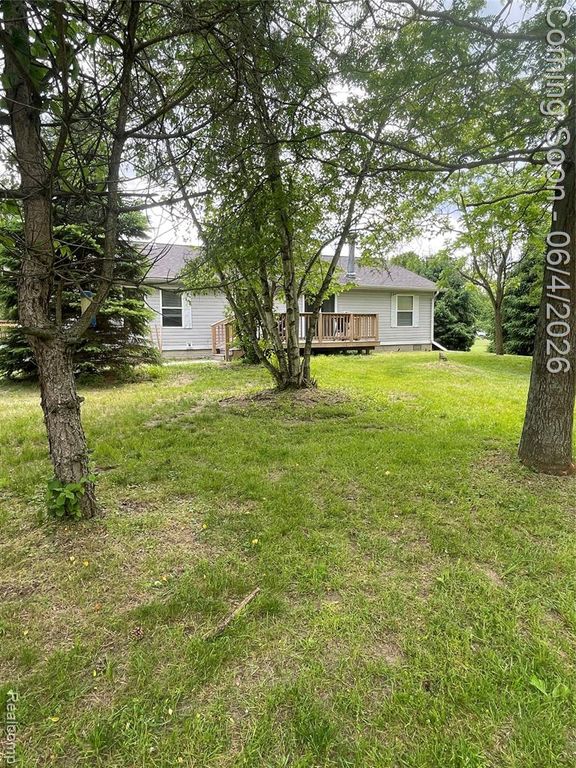48261 Roy Court, Belleville, MI 48111