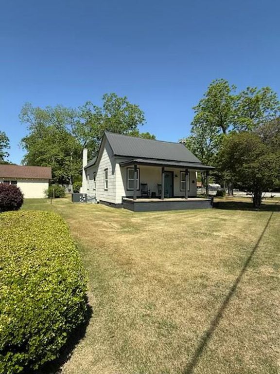 312 S Parler Avenue, Saint George, SC 29477