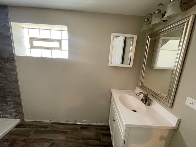 494 Oglesby Avenue, Calumet City, IL 60409