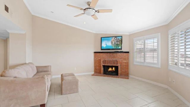 1806 McKee St A9, San Diego, CA 92110