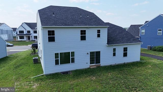 440 PARKSIDE WAY, Lititz, PA 17543