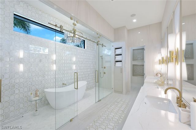 5617 SW 10th AVE, Cape Coral, FL 33914