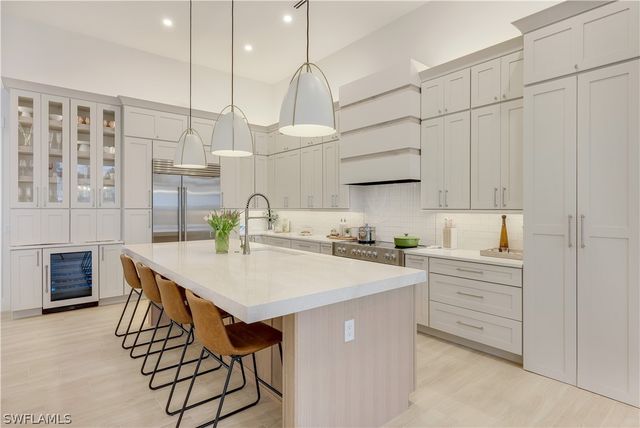 5617 SW 10th AVE, Cape Coral, FL 33914