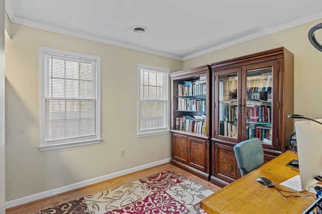 121 Williamsburg Drive, Spartanburg, SC 29302