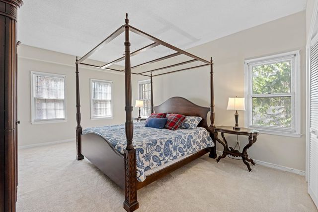 121 Williamsburg Drive, Spartanburg, SC 29302