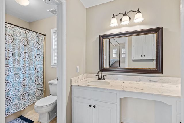 121 Williamsburg Drive, Spartanburg, SC 29302