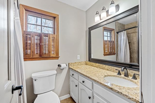 121 Williamsburg Drive, Spartanburg, SC 29302