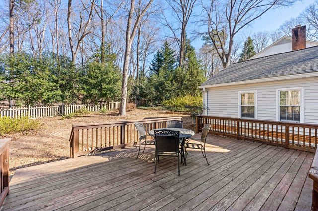 121 Williamsburg Drive, Spartanburg, SC 29302