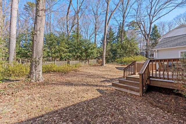 121 Williamsburg Drive, Spartanburg, SC 29302