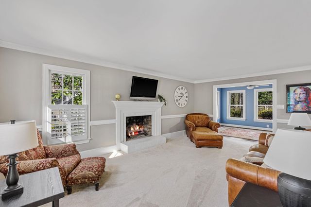 121 Williamsburg Drive, Spartanburg, SC 29302