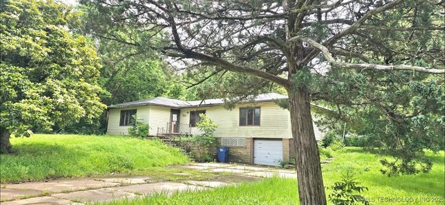 514 W Wichita Avenue, Cleveland, OK 74020
