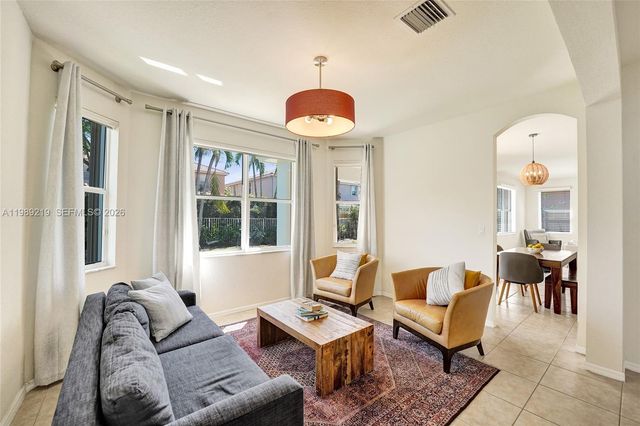 3936 Cascade Ter, Weston, FL 33332