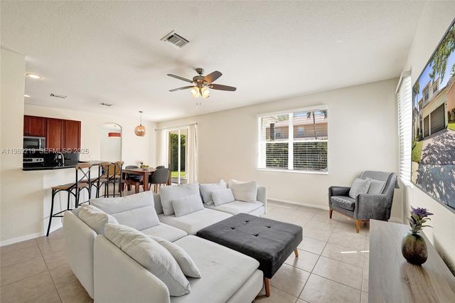 3936 Cascade Ter, Weston, FL 33332