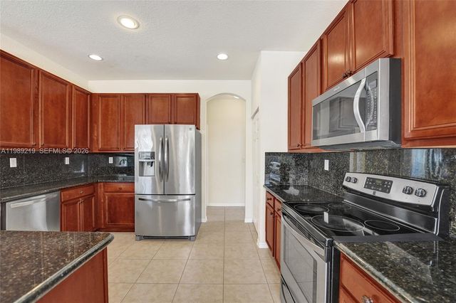 3936 Cascade Ter, Weston, FL 33332