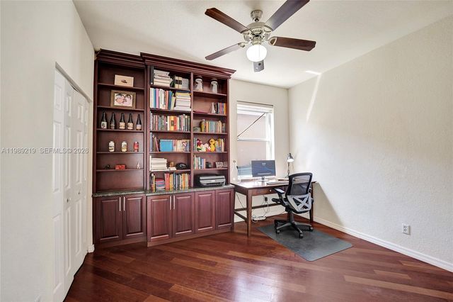 3936 Cascade Ter, Weston, FL 33332