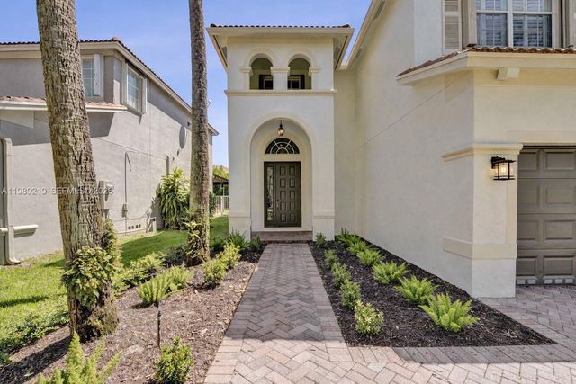 3936 Cascade Ter, Weston, FL 33332