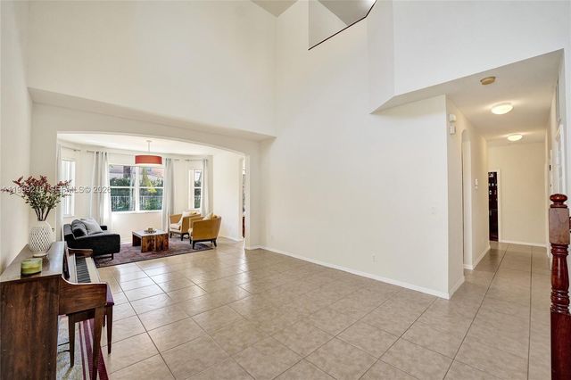 3936 Cascade Ter, Weston, FL 33332