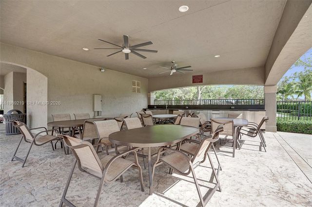 3936 Cascade Ter, Weston, FL 33332