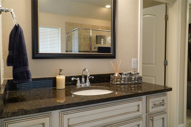 3105 Arbor View Drive, Burleson, TX 76028