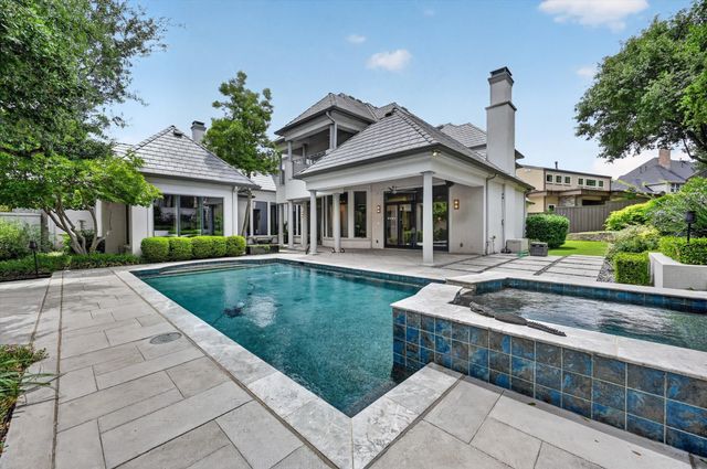 14819 Bellbrook Drive, Addison, TX 75254