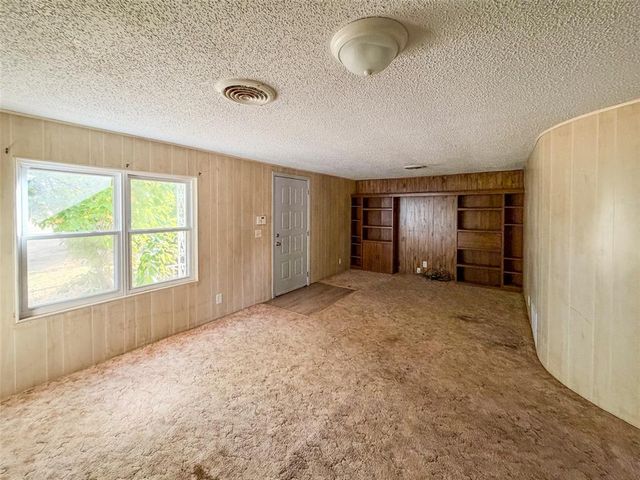 8224 Kasbaum Lane, Oklahoma City, OK 73150