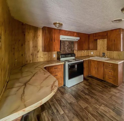 8224 Kasbaum Lane, Oklahoma City, OK 73150