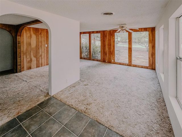 8224 Kasbaum Lane, Oklahoma City, OK 73150