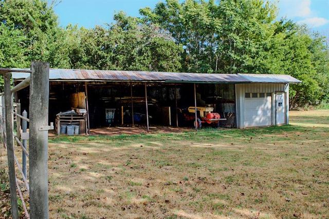 8224 Kasbaum Lane, Oklahoma City, OK 73150