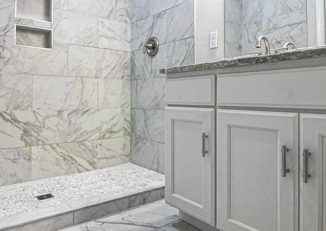 222 New Iris Lane, Ridgeville, SC 29472