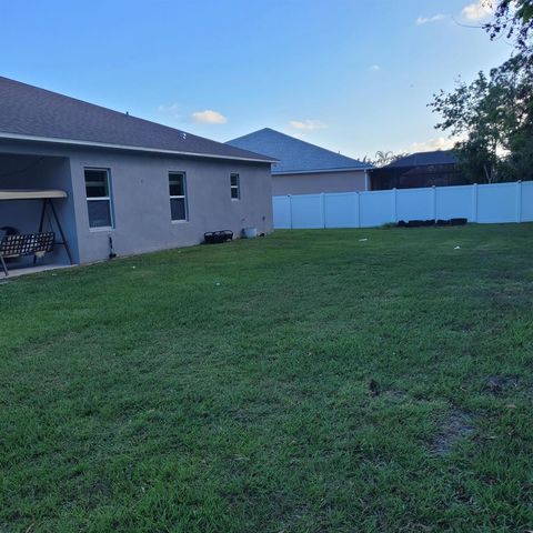 5262 NW Rugby Drive, Port St. Lucie, FL 34983