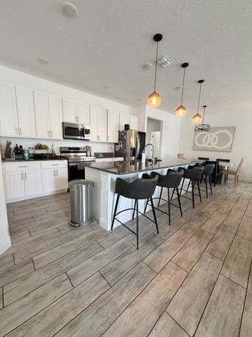 5262 NW Rugby Drive, Port St. Lucie, FL 34983