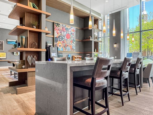 2350 N Orchard Street 701, Chicago, IL 60614