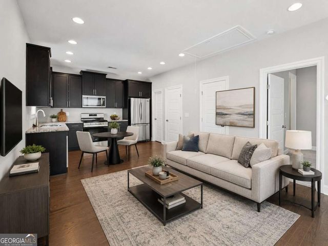 1821 Sanford Drive NW B, Atlanta, GA 30318